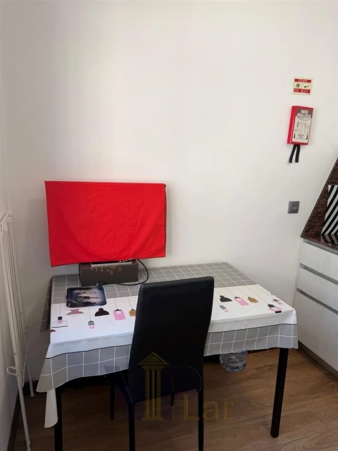 Apartamento T1 para Arrendamento em Paranhos