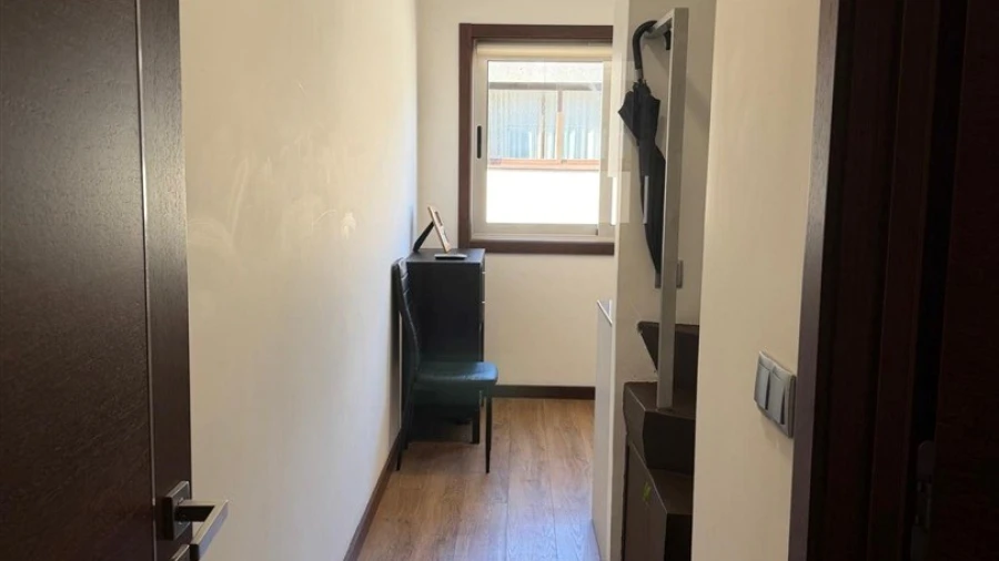 Apartamento T1 para Arrendamento em Paranhos