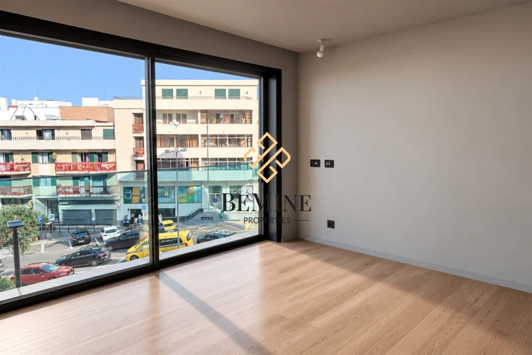 Apartamento T1 para Venda em São Martinho Foto 23