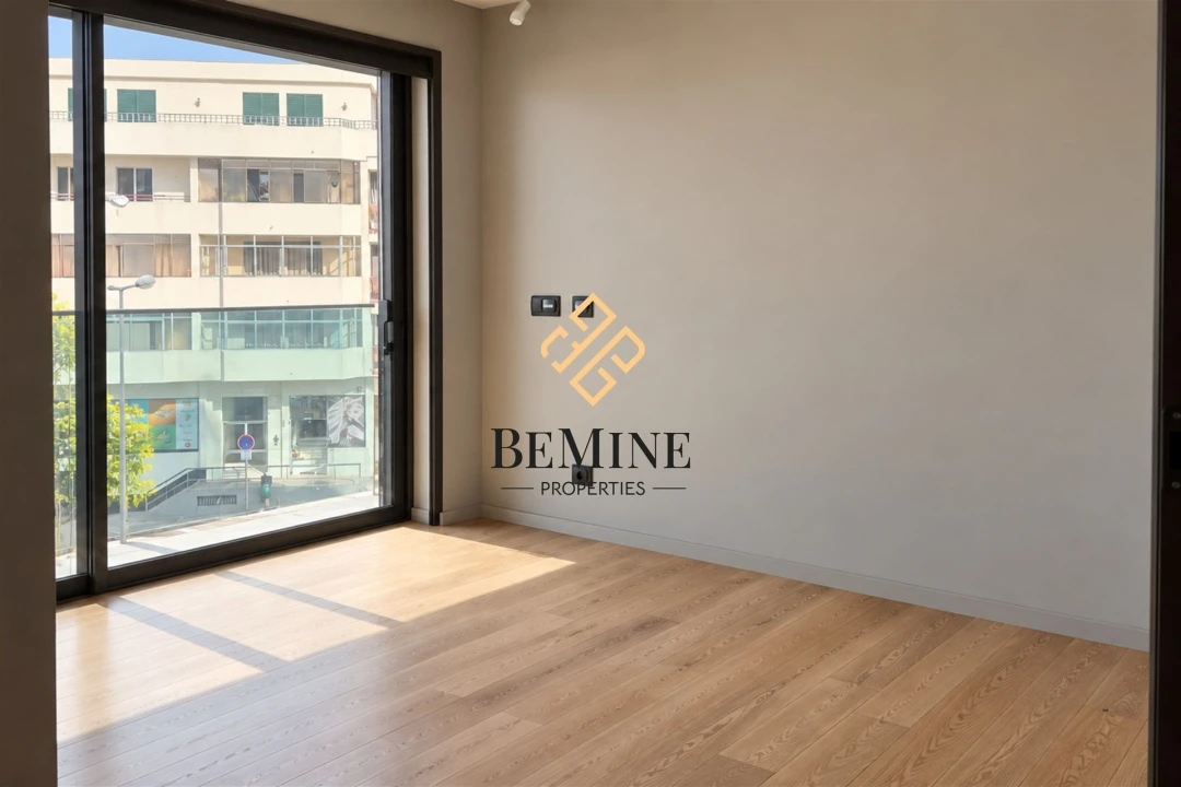 Apartamento T1 para Venda em São Martinho Foto 11