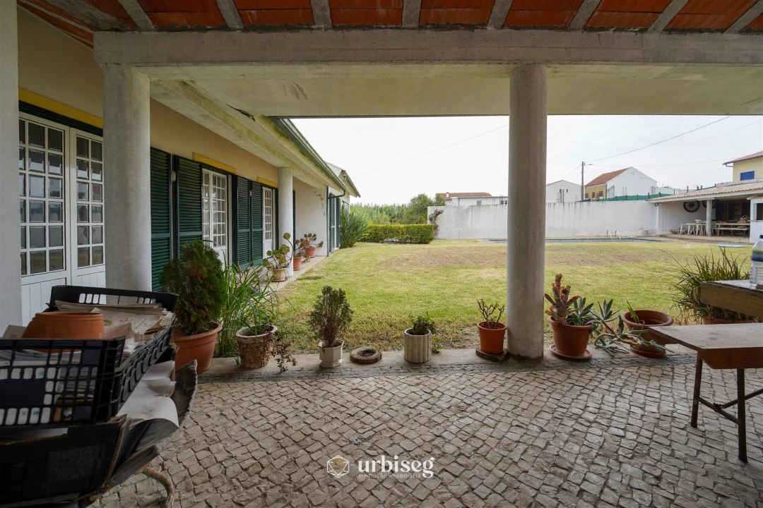 Moradia T6 para Venda em Lavos Foto 32