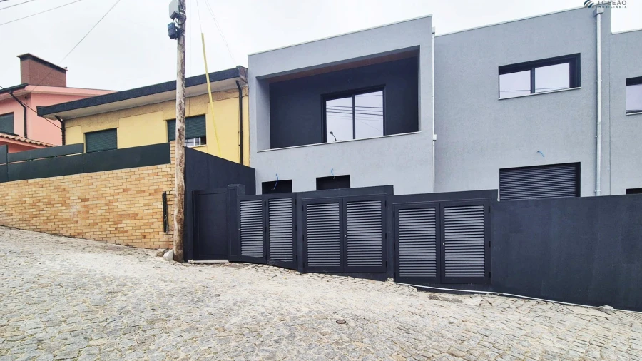 Moradia T3 para Venda em Perafita, Lavra e Santa Cruz do Bispo