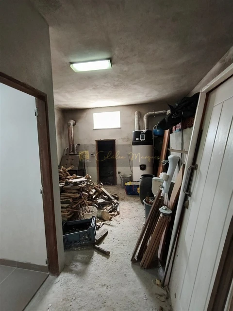 Moradia T3 para Venda em Repeses e São Salvador