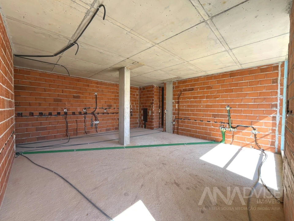 Apartamento T2 para Venda em Viseu Foto 1