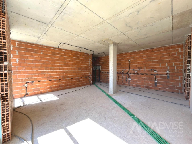 Apartamento T2 para Venda em Viseu Foto 5