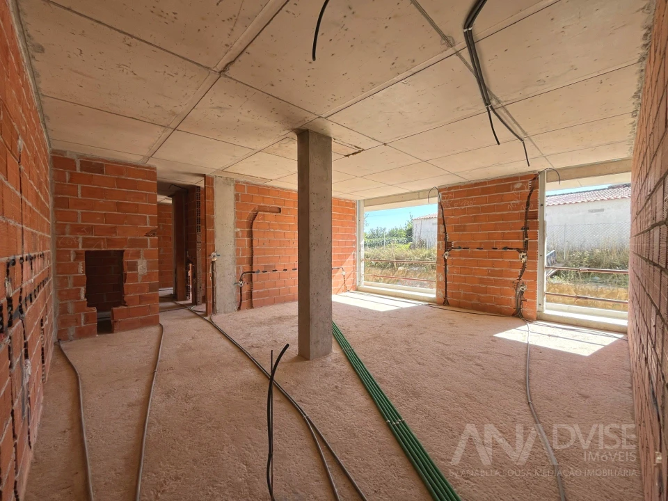 Apartamento T2 para Venda em Viseu Foto 3