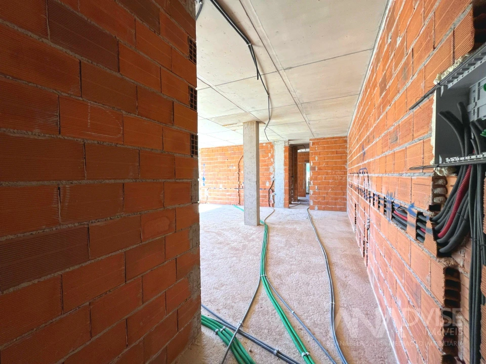 Apartamento T2 para Venda em Viseu Foto 4