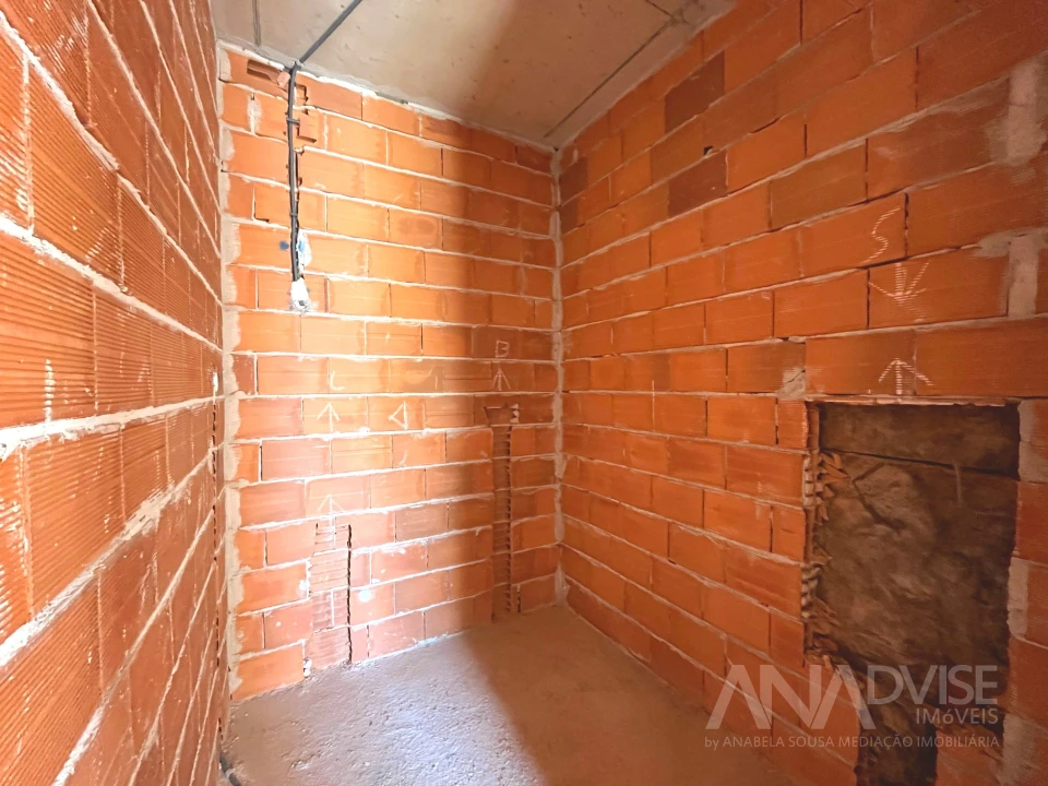 Apartamento T2 para Venda em Viseu Foto 10