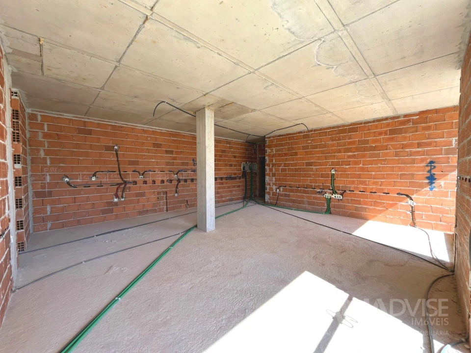 Apartamento T2 para Venda em Viseu Foto 7