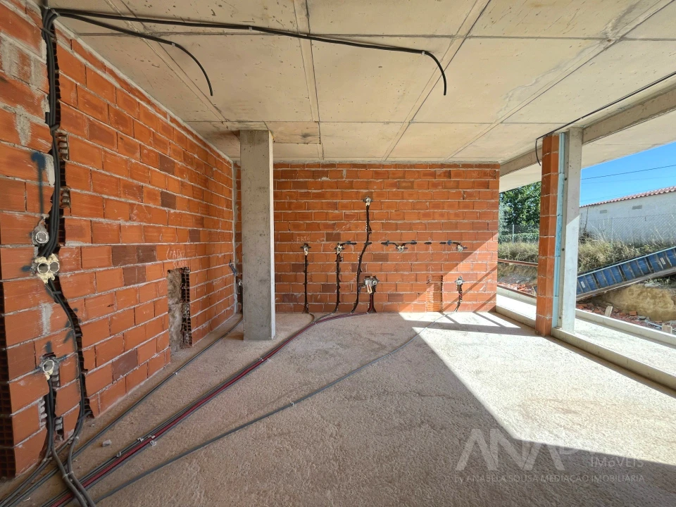Apartamento T1 para Venda em Viseu Foto 3