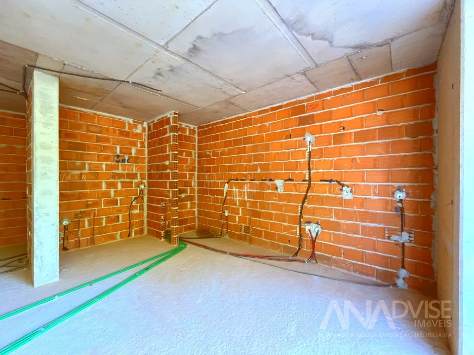 Apartamento T2 para Venda em Viseu Foto 6