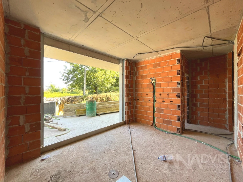 Apartamento T2 para Venda em Viseu Foto 17
