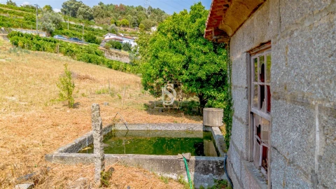 Moradia T3 para Venda em Santa Marinha do Zezere