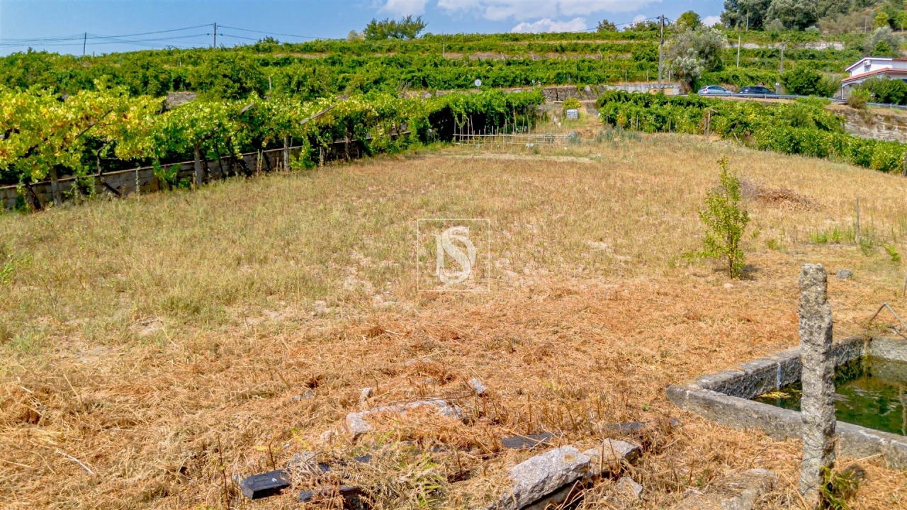 Moradia T3 para Venda em Santa Marinha do Zezere Foto 9