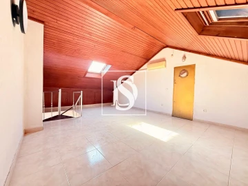 Apartamento T3 para Arrendamento em Alhos Vedros