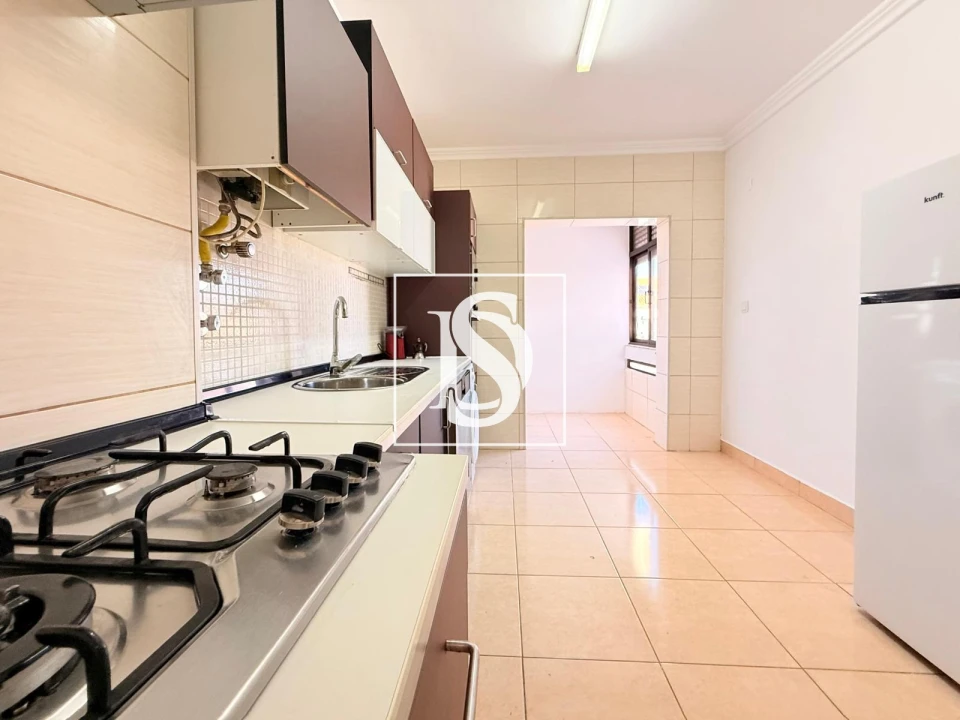 Apartamento T3 para Arrendamento em Alhos Vedros Foto 2