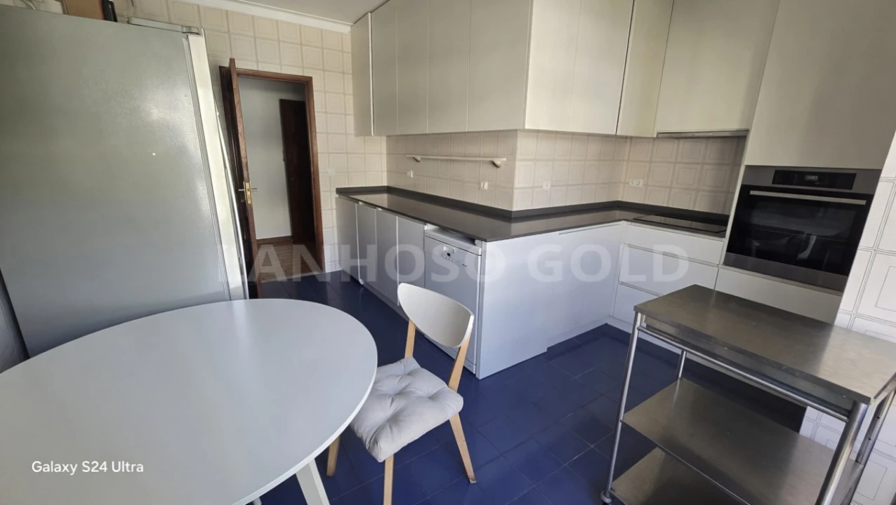 Apartamento T3 para Venda em Braga (São José de São Lázaro e São João do Souto) Foto 9