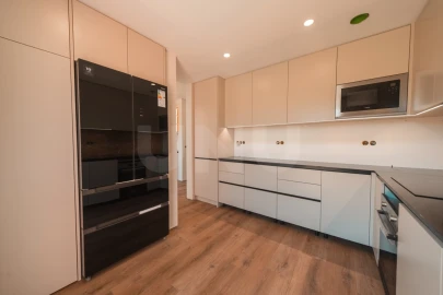 Moradia T3 para Venda em Santa Barbara