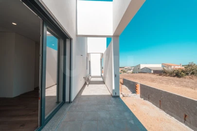 Moradia T3 para Venda em Santa Barbara
