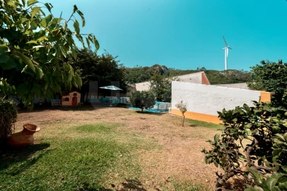 Moradia T1 para Venda em Po