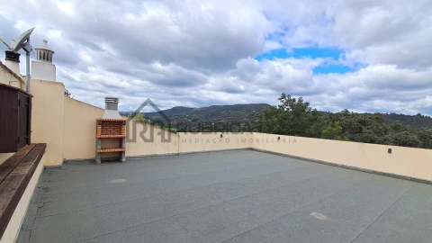 Moradia T2 para Venda em Salir