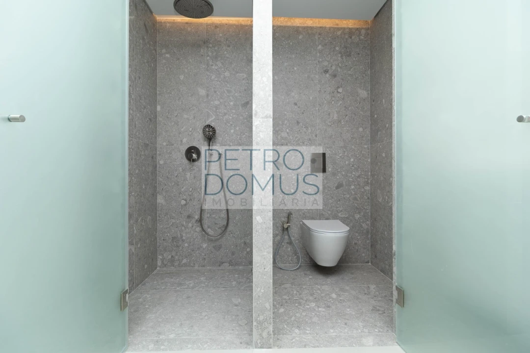 Apartamento T3 para Arrendamento em Avenidas Novas Foto 14