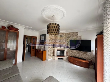 Apartamento T3 para Venda em Benavente