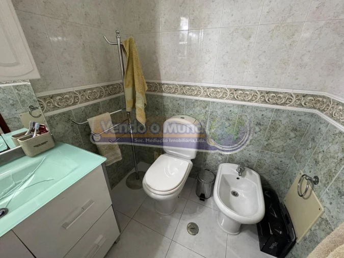 Apartamento T3 para Venda em Benavente Foto 12