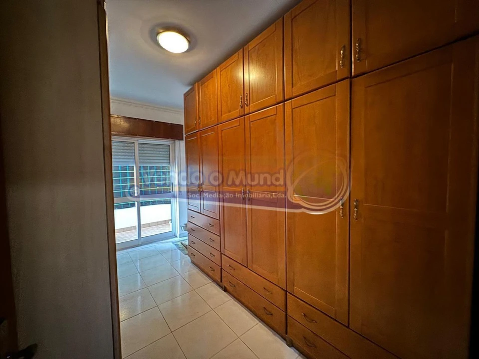 Apartamento T3 para Venda em Benavente Foto 13
