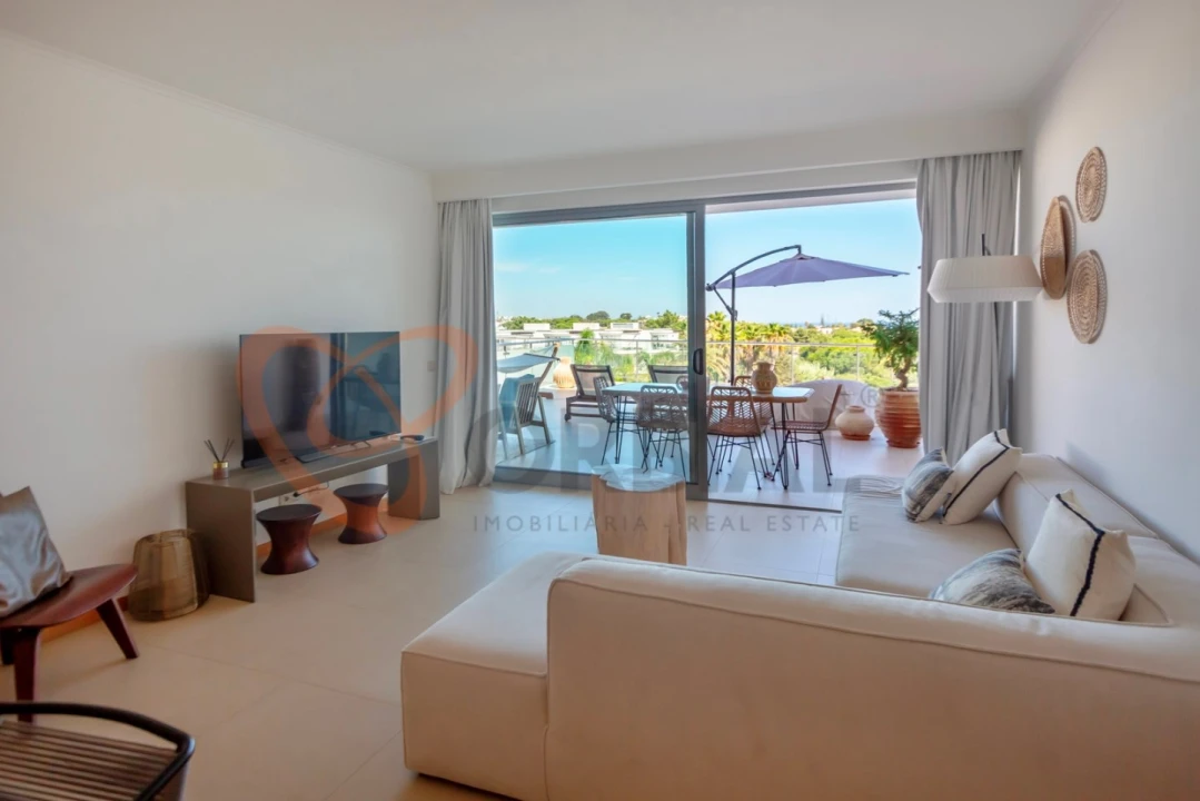 Apartamento T1 para Venda em Albufeira e Olhos de Água Foto 10