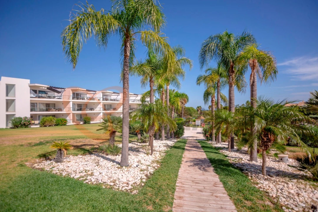 Apartamento T1 para Venda em Albufeira e Olhos de Água Foto 29