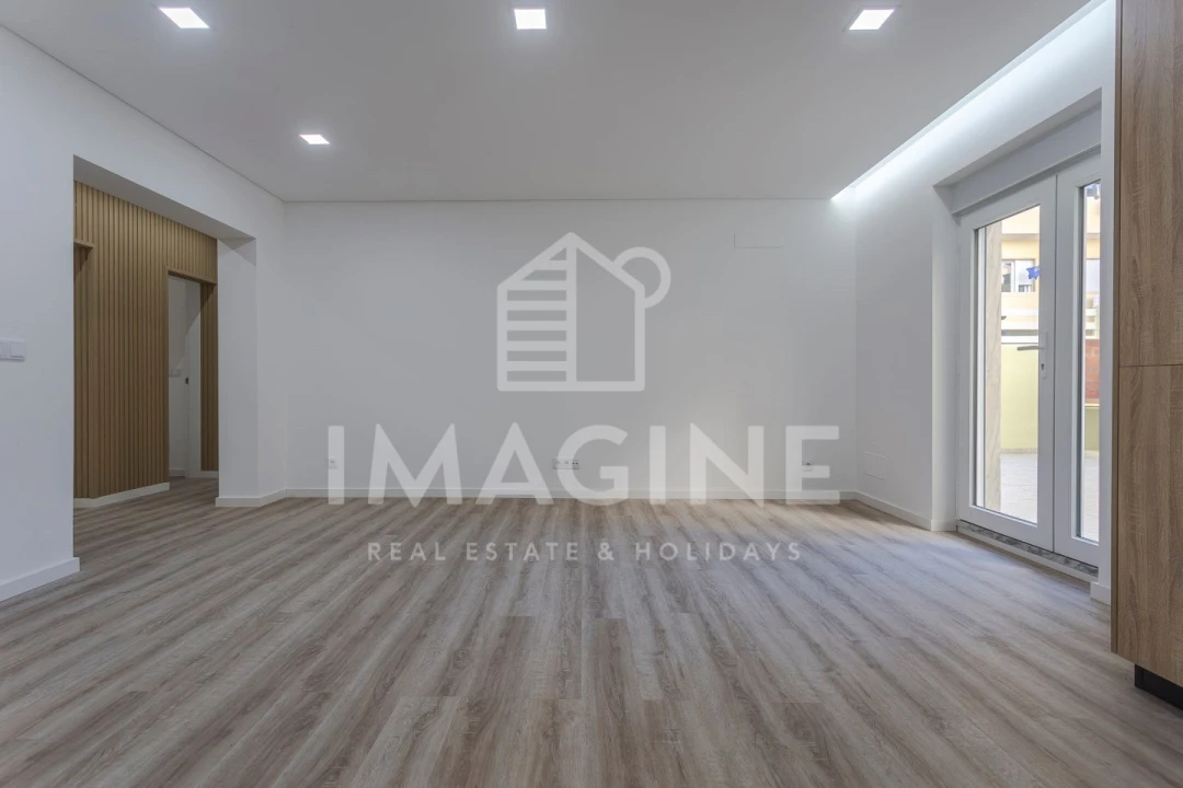 Apartamento T4 para Venda em União das Freguesias de Setúbal Foto 13