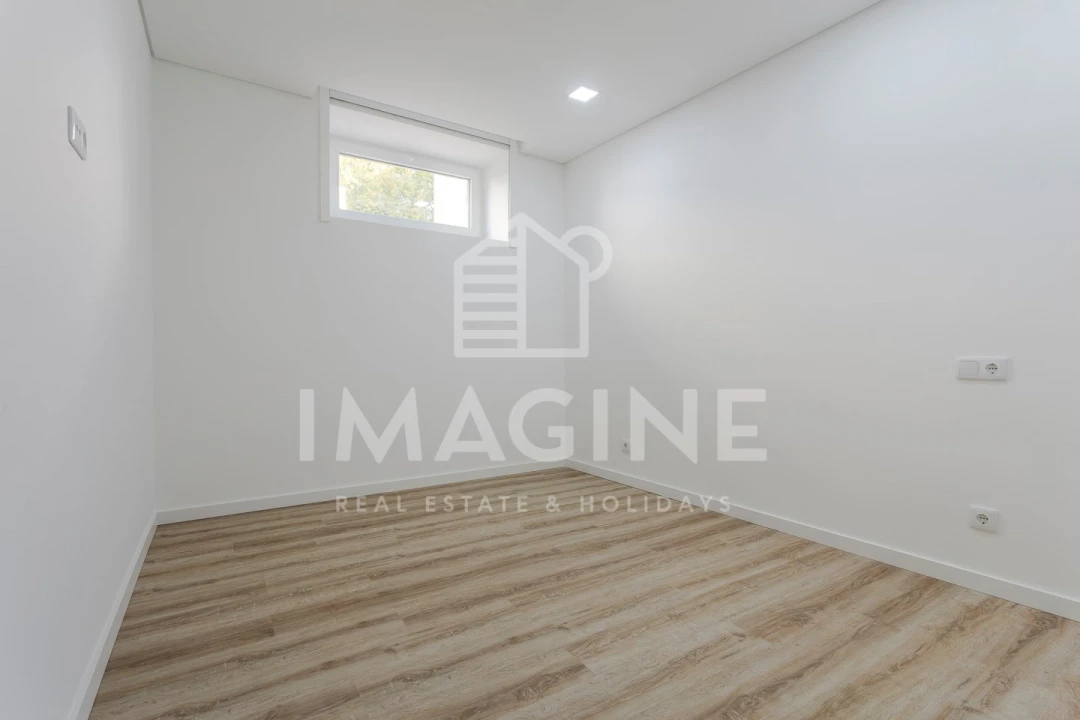 Apartamento T4 para Venda em União das Freguesias de Setúbal Foto 28