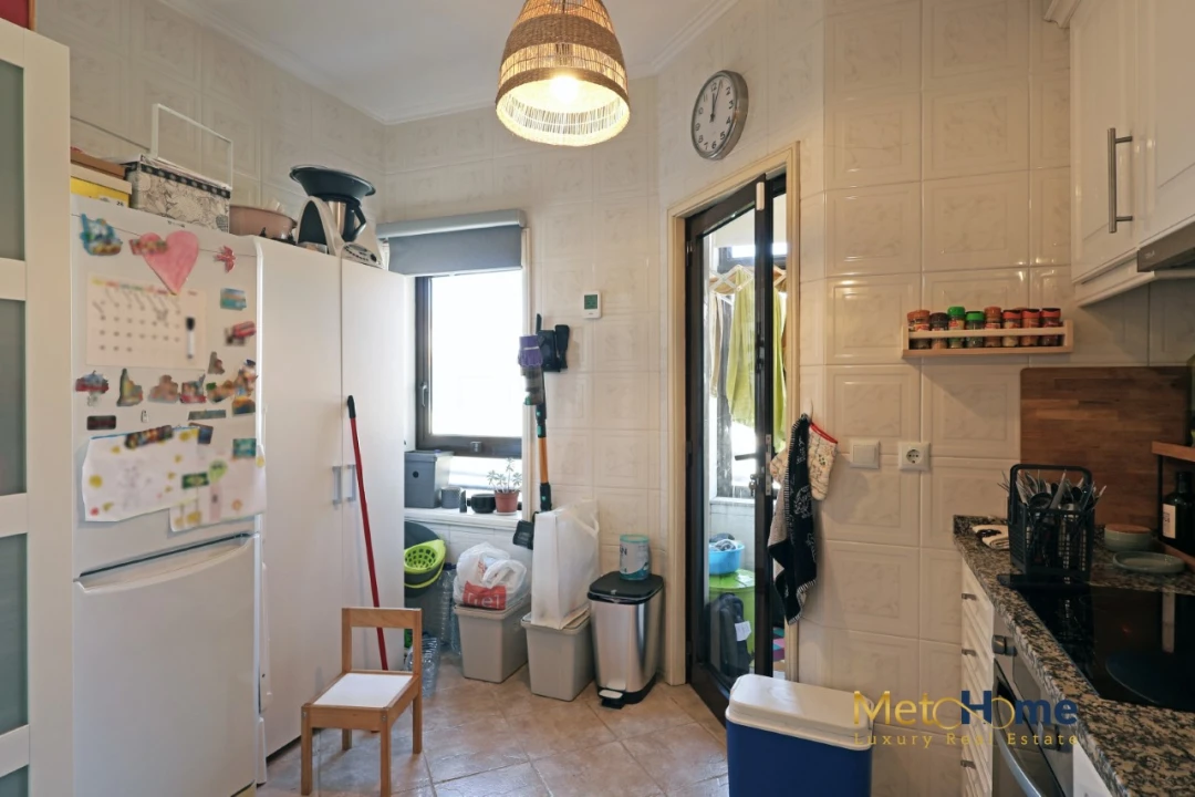 Apartamento T2 para Venda em Arcozelo Foto 16