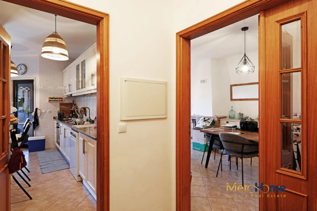 Apartamento T2 para Venda em Arcozelo Foto 13