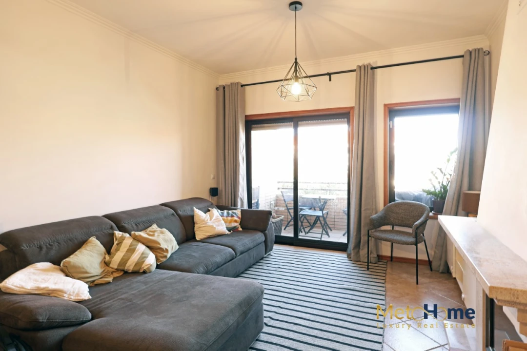 Apartamento T2 para Venda em Arcozelo Foto 6