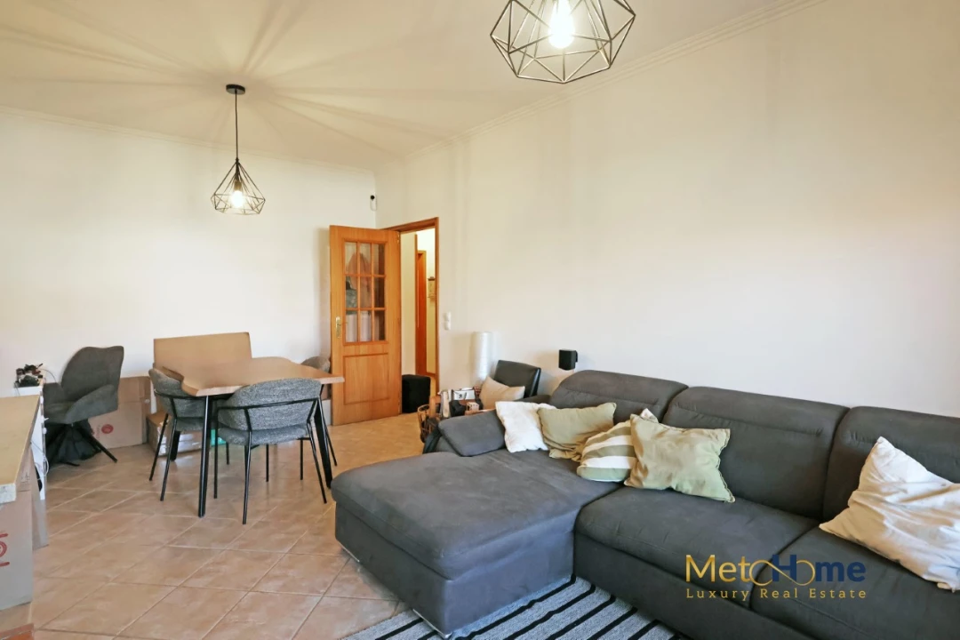 Apartamento T2 para Venda em Arcozelo Foto 12