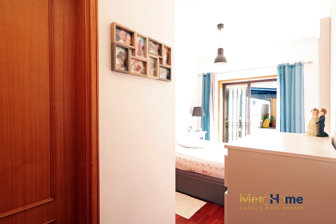 Apartamento T2 para Venda em Arcozelo Foto 26