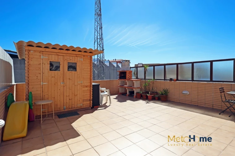 Apartamento T2 para Venda em Arcozelo Foto 35