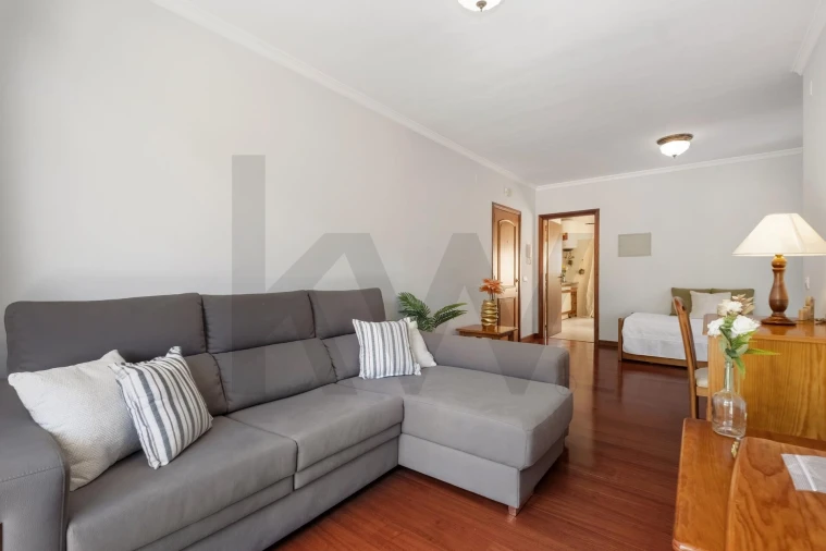 Apartamento T1 para Arrendamento em Imaculado Coração de Maria Foto 8