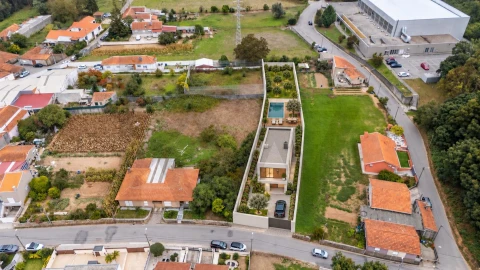 Terreno para Venda em Anta e Guetim
