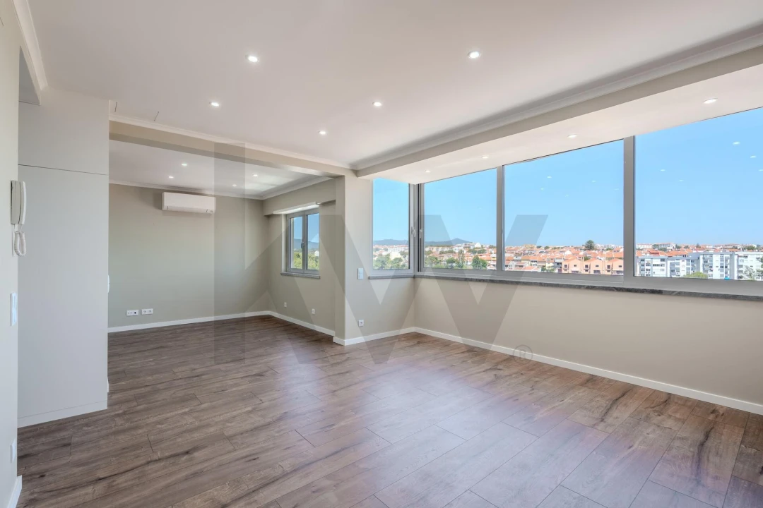 Apartamento T2 para Venda em Cascais e Estoril Foto 3