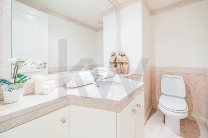 Apartamento T2 para Venda em Olivais