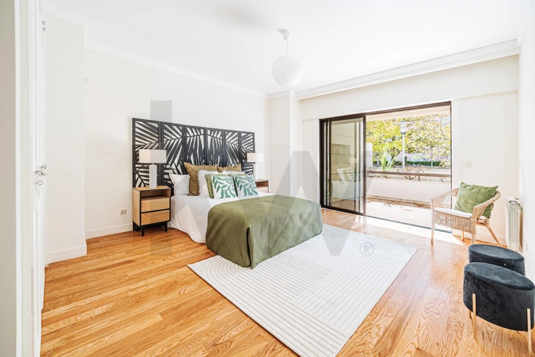 Apartamento T2 para Venda em Olivais Foto 12