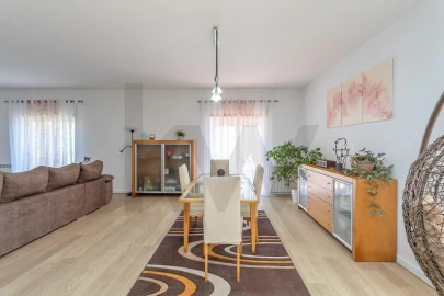 Moradia T4 para Venda em Rio Maior