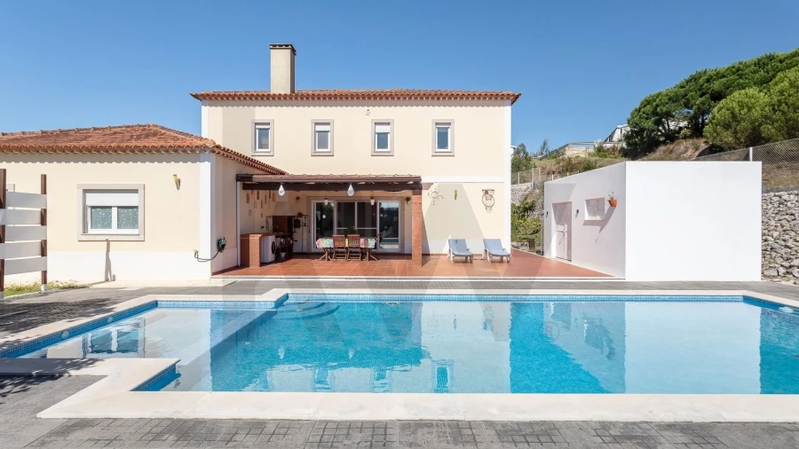 Moradia T4 para Venda em Rio Maior