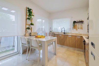 Moradia T4 para Venda em Santo Andre