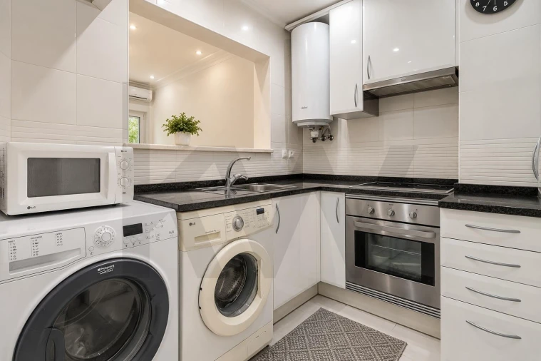 Apartamento T1 para Venda em Venteira Foto 14