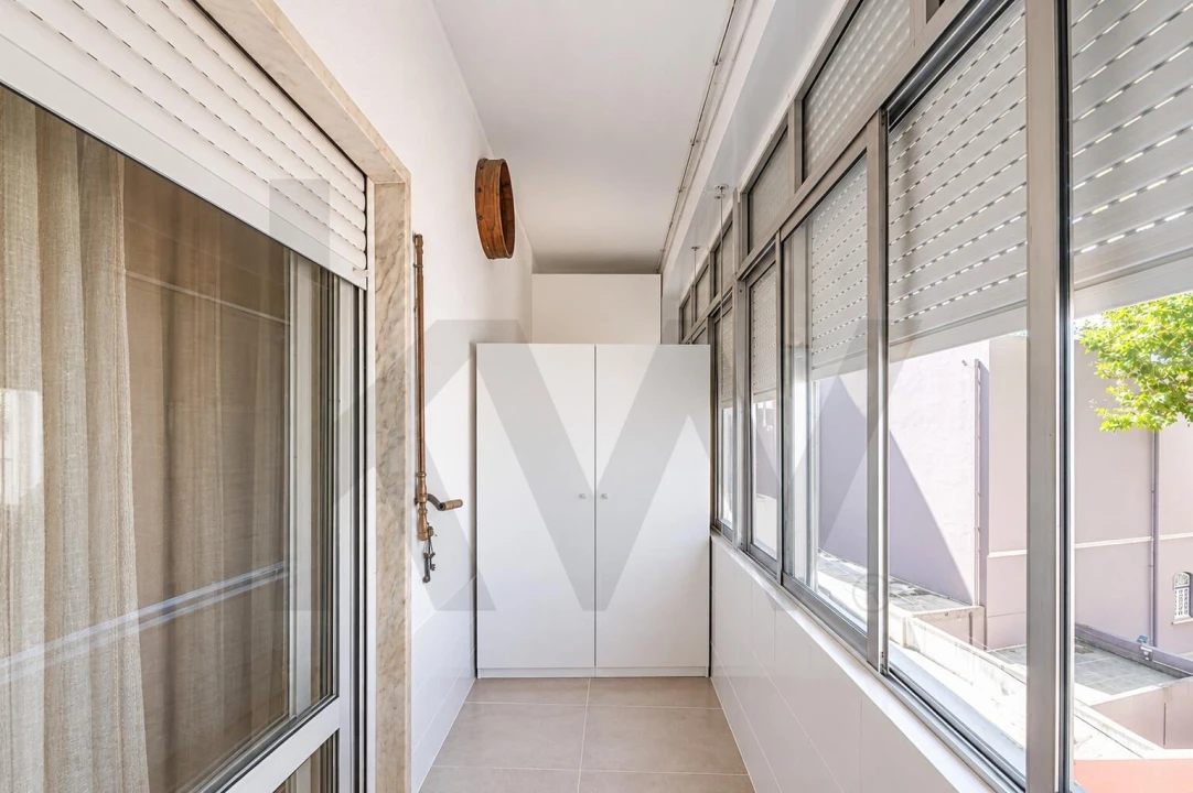 Apartamento T1 para Venda em Venteira Foto 12