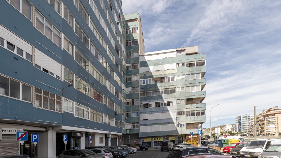 Apartamento T1 para Venda em Venteira